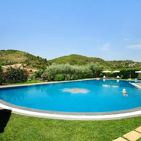 Kallikoros Country & 4* Noto