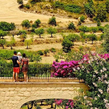 Kallikoros Country & Noto