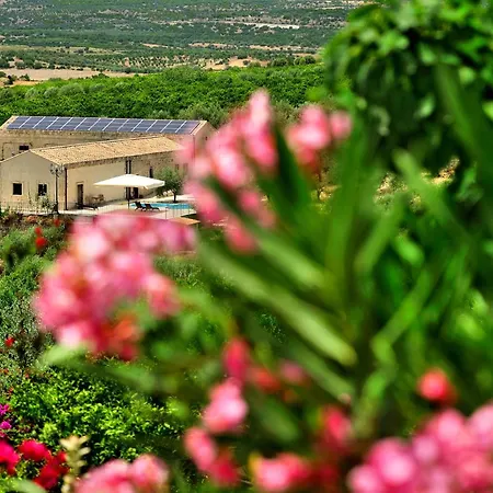 Kallikoros Country & Hotel