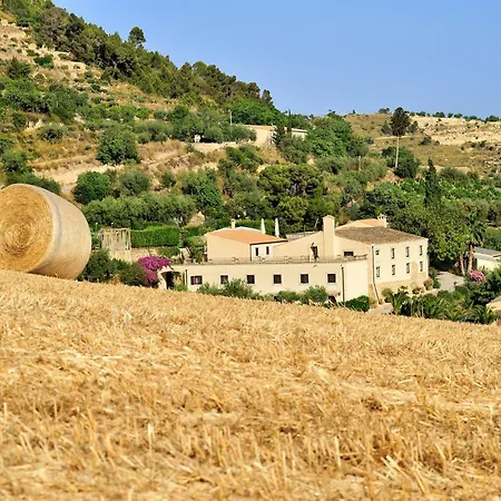 Kallikoros Country & Hotel Noto